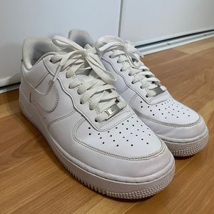 Women’s Nike Air Force 1 ‘07 Shoes